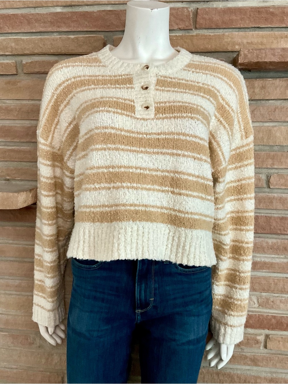 NWT Final Touch Soft Cropped Oversized Sweater Striped Cream Beige Medium